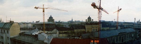 �}���[�e���W�A�z�e������̒���