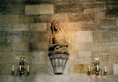 ���ɂ̃L���X�g