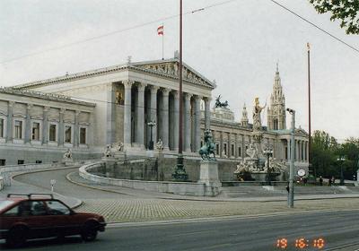 ����c����