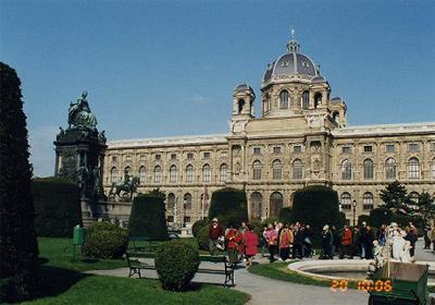 ���p�j���p��