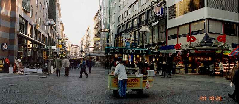 �P�����g�i�[�ʂ�