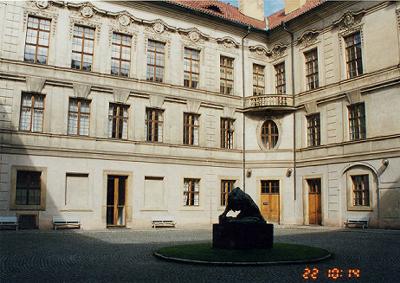 ���p�ق̒���