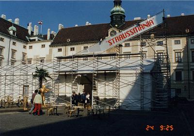 �V���g���E�X�}�j�A�Ə������傫�ȃe���g�@